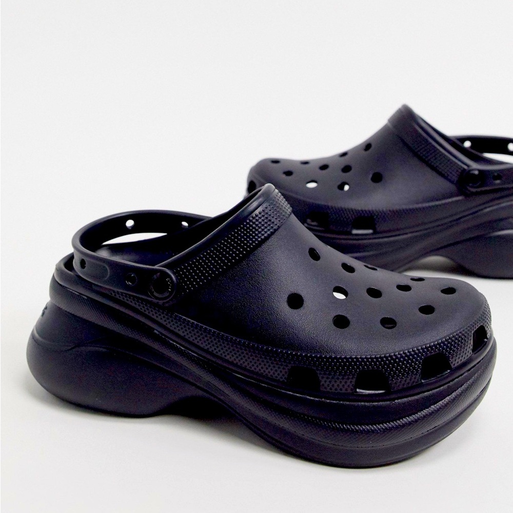CROCS Bae black platforms ✨